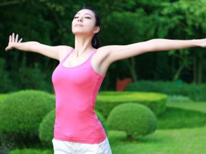 睡前將杏仁磨成粉吃可止咳-睡前營養飲食