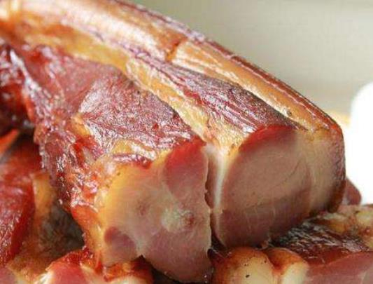 ?臘肉要曬太陽還是陰干?用洗潔精洗過的臘肉可以吃嗎