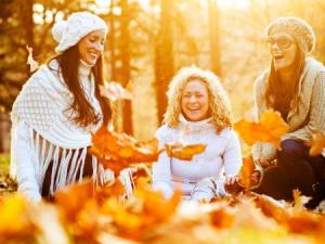 20歲、30歲、40歲的女人秋季如何保養皮膚防秋燥