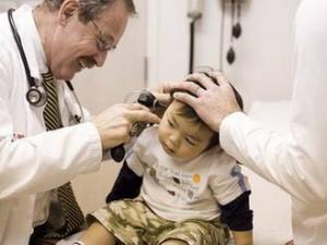 耳朵進異物怎么辦？耳朵進了蟲子和水等處理