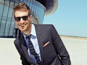 ӴʿII似Icbɫ