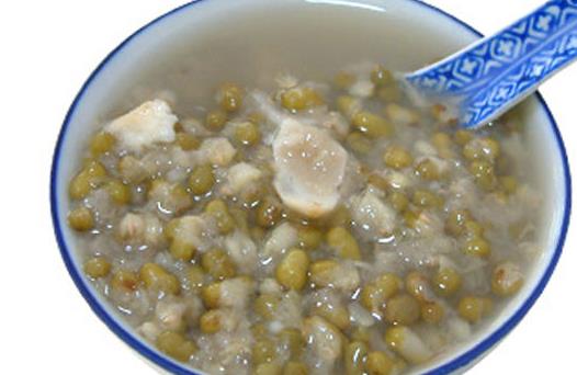 11道美食輕松應(yīng)對(duì)黃褐斑