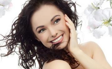 【護膚】美容護膚小竅門_美容護膚小常識_女生必知護膚技巧_女人保養秘訣每天必做