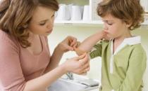 ?外出旅行必備急救箱 解決突發狀況最好的方法