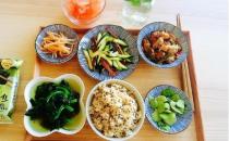 ?白領一族午餐應常吃的食物 便當族的注意事項