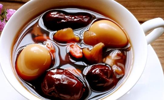 為你推薦七個除皺偏方 預防臉上長滿皺紋