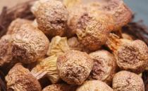 早餐不建議吃哪些食物，不吃早餐的危害：低血糖、胃炎、胃潰瘍